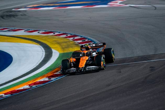 September 22, 2024, Singapore, Singapore: British driver LANDO NORRIS (McLaren F1 Team) drives during the 2024 FIA Formula 1 Singapore Grand Prix at Marina Bay Street Circuit in Singapore. Singapore Singapore - ZUMAg147 20240922_fap_g147_044 Copyright: xJamesxGasperottix
