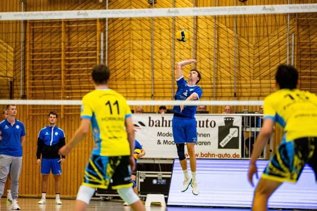 21.09.2024, GER, Volleyball, 2.BL Maenner Sued, Saison 2024 2025, 1.Spieltag, Blue Volleys Gotha - TSV Mimmenhausen Christoph Assmann (Blue Volleys Gotha) 99867 Gotha Sporthalle Sportanlage Ernesti Thüringen Deutschland
