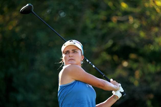 CINCINNATI, OH - SEPTEMBER 22: LPGA, Golf Damen golfer Lexi Thompson plays her tee shot on the 8th hole during the final round of the Kroger Queen City Championship presented by P&G on September 22, 2024, at TPC River™s Bend in Cincinnati, Ohio. (Photo by Brian Spurlock Icon Sportswire) GOLF: SEP 22 LPGA Kroger Queen City Championship pres by P&G EDITORIAL USE ONLY Icon2409229