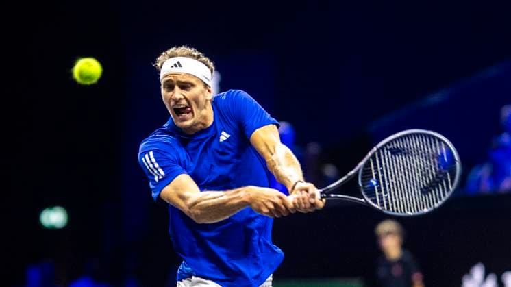 Sport Themen der Woche KW38 Sport Bilder des Tages 22.09.2024, Tennis, Herren, Laver Cup 2024, Berlin, Einzel, Frances Tiafoe (Team World) - Alexander Zverev (Team Europe) Alexander Zverev(Team Europe) Berlin Uber Arena Berlin Deutschland *** 22 09 2024, Tennis, Men, Laver Cup 2024, Berlin, Singles, Frances Tiafoe Team World Alexander Zverev Team Europe Alexander Zverev Team Europe Berlin Uber Arena Berlin Germany