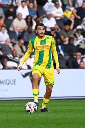 Pedro CHIRIVELLA BURGOS ( 5 - Nantes ) during the Ligue 1 match between Angers SCO and FC Nantes at Stade Raymond Kopa on September 22, 2024 in Angers, France. ( Photo by federico pestellini panoramic ) - FOOTBALL : Angers vs Nantes - Ligue 1 - 22 09 2024 FedericoPestellini Panoramic 
