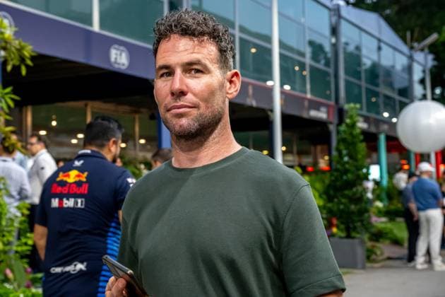 MARINA BAY, SINGAPORE: Mark Cavendish, Cycling Champion , at the 2024 Formula 1 Singapore Grand Prix at the Marina Bay Street Circuit in Marina Bay, Singapore.
