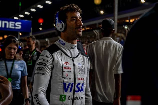 MARINA BAY, SINGAPORE: Daniel Ricciardo, racing for the Racing Bulls team during the 2024 Formula 1 Singapore Grand Prix at the Marina Bay Street Circuit in Marina Bay, Singapore