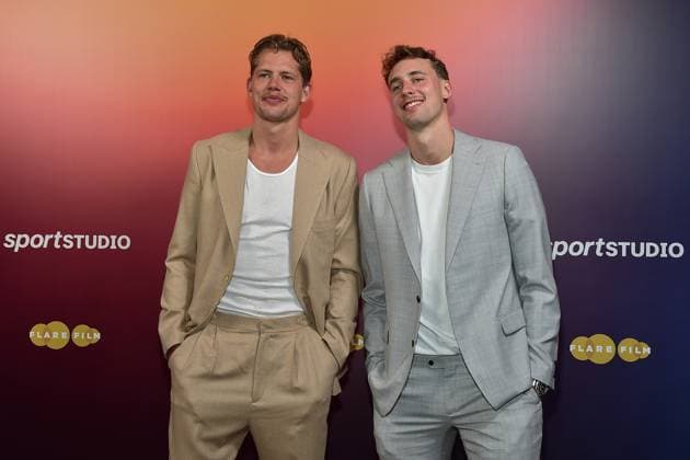 Die Basketballer Brueder, Moritz Wagner und Franz Wagner Ankunft, Preview von Teil 1 der vierteiligen Dokuserie THE WAGNER BROTHERS: Zwei Brüder, ein Traum dabei sind. in Berlin, am 22.09.2024 The Wagner Brother in Berlin PREVIEW