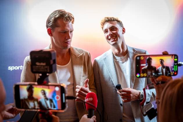 Basketball Berlin 24.09.2024 Premiere der 4-teiligen Doku-Serie von Thomas Pletzinger und Timon Modersohn (beide nicht im Bild) The Wagner Brothers im Kino Colosseum Filmtheater im Prenzlauer Berg Franz Wagner und Moritz Wagner