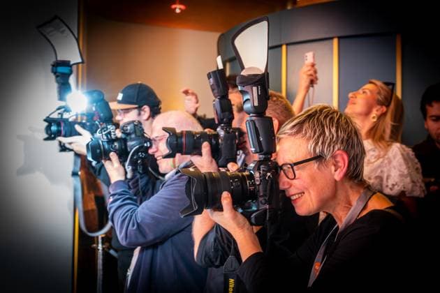 Basketball Berlin 24.09.2024 Premiere der 4-teiligen Doku-Serie von Thomas Pletzinger und Timon Modersohn (beide nicht im Bild) The Wagner Brothers im Kino Colosseum Filmtheater im Prenzlauer Berg Franz Wagner und Moritz Wagner Fotografen Presse