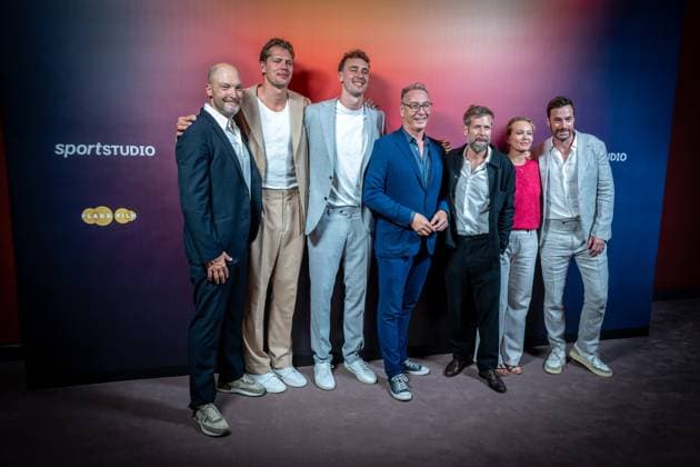 Basketball Berlin 24.09.2024 Premiere der 4-teiligen Doku-Serie von Thomas Pletzinger und Timon Modersohn The Wagner Brothers im Kino Colosseum Filmtheater im Prenzlauer Berg Franz Wagner und Moritz Wagner