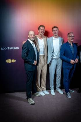 Basketball Berlin 24.09.2024 Premiere der 4-teiligen Doku-Serie von Thomas Pletzinger und Timon Modersohn The Wagner Brothers im Kino Colosseum Filmtheater im Prenzlauer Berg Franz Wagner und Moritz Wagner