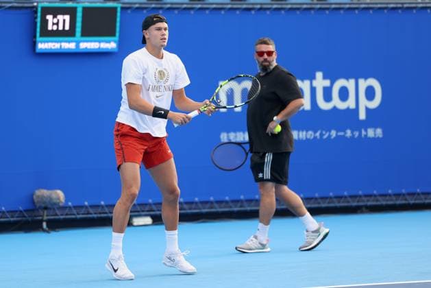 Holger Rune und Trainer, coach Benjamin Ebrahimzadeh, Training, Konishita Group Japan Open Tennis Championships, Tokyo, Japan Tennis - Japan Open Tennis Championships 2024 - ATP, Tennis Herren 500 - Ariake Coliseum - Tokyo - - Japan - 24 September 2024. Copyright: xJuergenxHasenkopfx