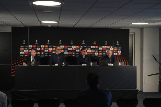 Europa League, FC Midtjylland vs TSG 1899 Hoffenheim 24.09.2024, MCH Arena, Herning, Europa League, FC Midtjylland vs TSG 1899 Hoffenheim , im Bild Pressekonferenz mit Trainer Pellegrino Matarazzo (Hoffenheim) und Jacob Bruun Larsen (Hoffenheim) Herning MCH Arena Dänemark