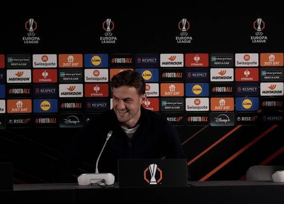 Europa League, FC Midtjylland vs TSG 1899 Hoffenheim 24.09.2024, MCH Arena, Herning, Europa League, FC Midtjylland vs TSG 1899 Hoffenheim , im Bild Pressekonferenz mit Trainer Pellegrino Matarazzo (Hoffenheim) und Jacob Bruun Larsen (Hoffenheim) Herning MCH Arena Dänemark