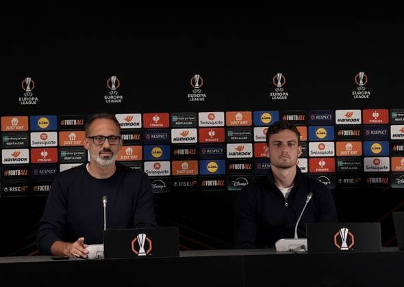 Europa League, FC Midtjylland vs TSG 1899 Hoffenheim 24.09.2024, MCH Arena, Herning, Europa League, FC Midtjylland vs TSG 1899 Hoffenheim , im Bild Pressekonferenz mit Trainer Pellegrino Matarazzo (Hoffenheim) und Jacob Bruun Larsen (Hoffenheim) Herning MCH Arena Dänemark