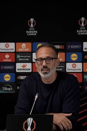 Europa League, FC Midtjylland vs TSG 1899 Hoffenheim 24.09.2024, MCH Arena, Herning, Europa League, FC Midtjylland vs TSG 1899 Hoffenheim , im Bild Pressekonferenz mit Trainer Pellegrino Matarazzo (Hoffenheim) und Jacob Bruun Larsen (Hoffenheim) Herning MCH Arena Dänemark