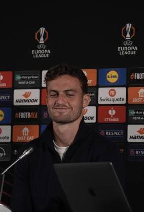 Europa League, FC Midtjylland vs TSG 1899 Hoffenheim 24.09.2024, MCH Arena, Herning, Europa League, FC Midtjylland vs TSG 1899 Hoffenheim , im Bild Pressekonferenz mit Trainer Pellegrino Matarazzo (Hoffenheim) und Jacob Bruun Larsen (Hoffenheim) Herning MCH Arena Dänemark