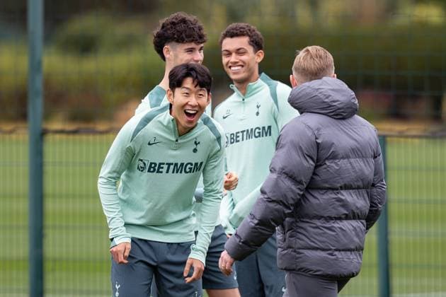 Tottenham Hotspur 25 09 2024. Training Session Tottenham Hotspur forward Son Heung-Min (7) during the training session for Tottenham Hotspur, ahead of the Europa League match against Qarabag at Tottenham Hotspur Stadium, London, United Kingdom on 25 September 2024. London Tottenham Hotspur Stadium London United Kingdom Editorial use only , Copyright: xIanxStephenx PSI-20486-0006