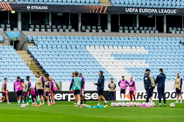 240925 The players during a training session with Malmö FF on September 25, 2024 in Malmö. Photo: Christian Örnberg BILDBYRAN COP 166 CO0469 fotboll football soccer fotball uefa europa league träning practice training malmö ff bbeng Copyright: CHRISTIANxÖRNBERG BB240925CO077