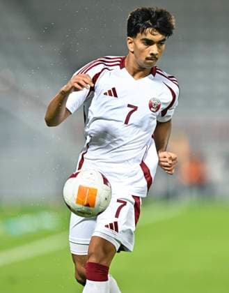QATAR VS SINGAPORE-AFC U20 ASIAN CUP QUALIFIERS Tahsin Mohammed Jamshid of Qatar a in action during the during the 2025 AFC U20 Asian Cup Qualifiers Group J match between Qatar and Singapore at Abdullah bin Khalifa Stadium in Doha, Qatar, on September 25, 2024. DOHA Qatar Copyright: xNOUSHADx