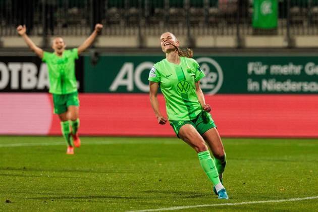 UEFA Women’s Champions League: VfL Wolfsburg - Fiorentina Women s FC; 25.09.2024 Jubel zum 5:0 durch Tabea Sellner (VfL Wolfsburg, 28) UEFA Women’s Champions League: VfL Wolfsburg - Fiorentina Women s FC; Wolfsburg, AOK Stadion am 25.09.2024 Copyright: xBEAUTIFULxSPORTS Wunderlx
