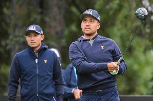 September 25, 2024, Montreal, Pq, Canada: United States team member Xander Schauffele, right, watches his drive as teammate Collin Morikawa looks on during a practice round at the Presidents Cup at Royal Montreal Golf Club in Montreal, Wednesday, September 25, 2024. Canada News - September 25, 2024 - ZUMAc35_ 20240925_zaf_c35_018 Copyright: xGrahamxHughesx