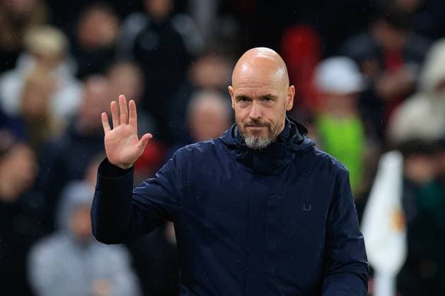 Manchester United, ManU v FC Twente Europa League 25 09 2024. Erik ten Hag the Manchester United manager waves to the fans ahead of the Europa League match between Manchester United and FC Twente at Old Trafford, Manchester, England on 25 September 2024. Manchester Old Trafford Greater Manchester England Editorial use only , Copyright: xConorxMolloyx PSI-20476-0019