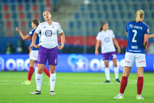 Women s Champions League Valerenga Norway Anderlecht Belgium Oslo 20240925 Anderlecht s Tine De Caigny during the Champions League qualification match between Valerenga IF and Anderlecht Belgium at Intility Arena in Oslo Photo Amanda Pedersen Giske NTB Oslo Norway EDITORIAL USE ONLY RESTRICTED USE FOR BETTING COMPANIES  Copyright: xAmandaxPedersenxGiskex xNTBx