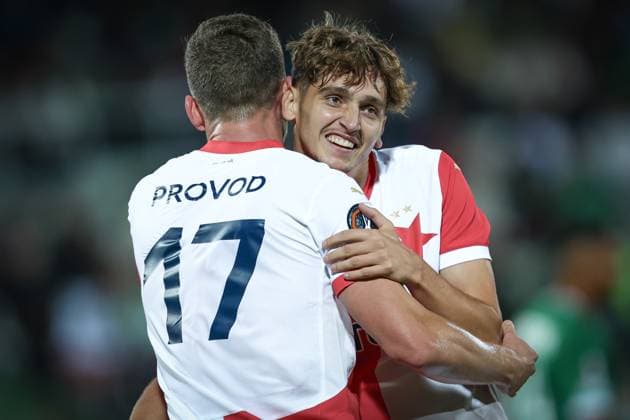 Football - Europa League - Group phase - PFC Ludogorets - SK Slavia Prague - 25.09.2024 Mojmir Chytil celebrating with his team from SK Slavia Prague after scoring a goal against PFC Ludogorets. Bulgaria Copyright: xYulianxTodorovx