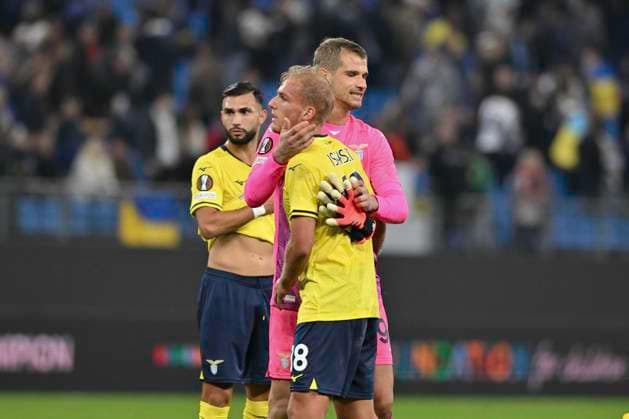 UEFA Europa League, Dynamo Kiew vs S.S.Lazio Rom 25.09.2024, Volksparkstadion, Hamburg, UEFA Europa League, Dynamo Kiew vs S.S.Lazio Rom im Bild die Mannschaft von Lazio jubelt ueber den Sieg