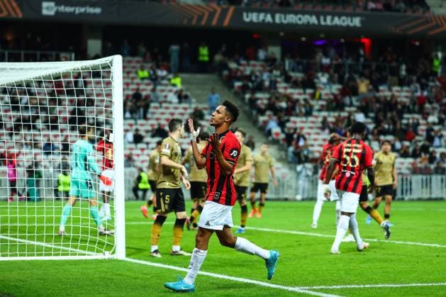 25th September 2024 - UEFA EUROPA LEAGUE - MATCH 1 - SEASON 2024 2025 - OGC NICE vs REAL SOCIEDAD - ALLIANZ RIVIERA STADIUM The disappointment of diop (sofiane) when orakpo (victor) forget to gives him the ball on the additional time of the game NICE FRANCE Copyright: xSPORTPIXPRESSx xFREDxPORCUx