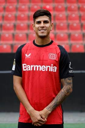 Leverkusen, Deutschland, Germany 1. Fussball Bundesliga, Porträttermin am 25. 09. 2024 in der Bay-Arena in Leverkusen Piero Martin HINCAPIE ; Bayer 04 Leverkusen ; 1.BL, Porträtermin 2024 2025, Photo: Norbert Schmidt, Duesseldorf