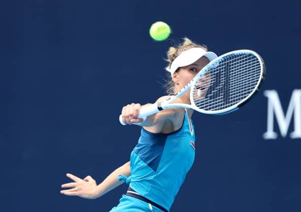 (240926) -- BEIJING, Sept. 26, 2024 -- Viktorija Golubic of Switzerland hits a return during the women s singles first round match between Wang Xiyu of China and Viktorija Golubic of Switzerland at 2024 China Open tennis tournament in Beijing, China, Sept. 26, 2024. ) (SP)CHINA-BEIJING-TENNIS-CHINA OPEN-WOMEN S SINGLES-FIRST ROUND (CN) ZhangxChen 