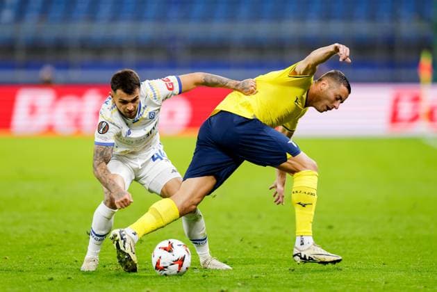 Hamburg, 25. September 2024 - Fußball, UEFA Europa League 2024 25, Dynamo Kiew - Lazio Rom: Vladyslav Dubinchak (Dynamo Kiew, 44), Adam Marusic (Lazio Rom, 77)