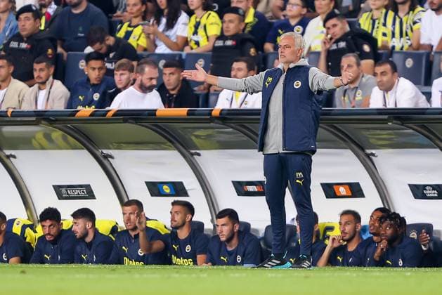 Fenerbahce SK v Royale Union Saint-Gilloise - UEFA Europa League ISTANBUL, TURKEY - SEPTEMBER 26 : Mourinho Jose head coach of Fenerbahce SK during the UEFA Europa League phase matchday 1 match between Fenerbahce SK and Royale Union Saint-Gilloise on September 26, 2024 in Istanbul, Turkey, 26 09 2024 Istanbul Turkey  Copyright: xTomasxSiskx