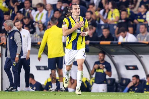 Fenerbahce SK v Royale Union Saint-Gilloise - UEFA Europa League ISTANBUL, TURKEY - SEPTEMBER 26 : Soyuncu Caglar defender of Fenerbahce SK celebrates after scoring a goal to make it 1-0 during the UEFA Europa League phase matchday 1 match between Fenerbahce SK and Royale Union Saint-Gilloise on September 26, 2024 in Istanbul, Turkey, 26 09 2024  Copyright: xTomasxSiskx