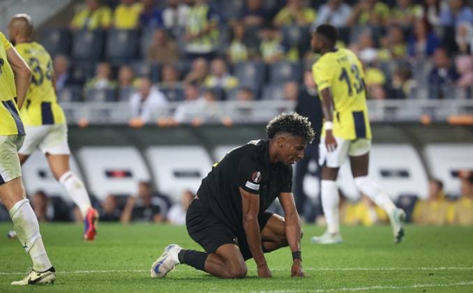 Union s Kevin Rodriguez looks dejected during a soccer game between Turkish Fenerbahce SK and Belgian Royale Union Saint-Gilloise in Istanbul, Turkey on Thursday 26 September 2024, on the opening day of the League phase of the UEFA Europa League tournament. VIRGINIExLEFOUR  x101442510x