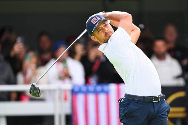 MONTREAL, QC - SEPTEMBER 26: Team USA golfer Xander Schauffele hits his tee shot on first hole at the 2024 Presidents Cup on September 26, 2024 at The Royal Montreal Golf Club in Montreal, QC (Photo by David Kirouac Icon Sportswire) GOLF: SEP 26 Presidents Cup EDITORIAL USE ONLY Icon240926009