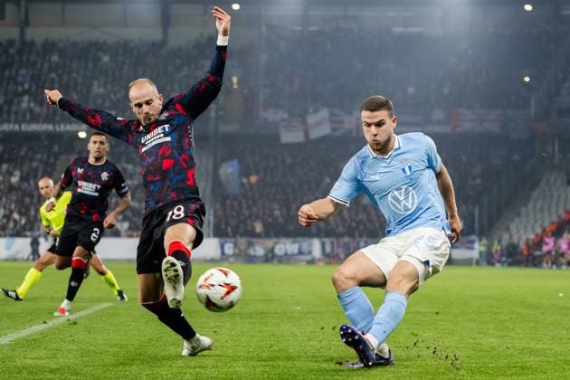 240926 Vaclav CernÃ½ of Rangers and Gabriel Busanello of Malmö FF during the UEFA Europa League football match between Malmö FF and Rangers on September 26, 2024 in Malmö. Photo: Petter Arvidson BILDBYRAN kod PA PA0884 fotboll football soccer fotball uefa europa league malmö ff rangers bbeng Copyright: PETTERxARVIDSON BB240926PA101