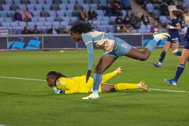 Manchester City vs Paris FC UEFA Womens Champions League, 2nd Round 2nd Leg Khadija Shaw 21 of Manchester City W.F.C. scores a goal during the UEFA Women™s Champions League Second Round 2nd Leg match between Manchester City and Paris FC at the Joie Stadium in Manchester, England, on September 26, 2024. Manchester  Copyright: xMIxNewsx originalFilename:fletcher-manchest240926_npRuW.jpg