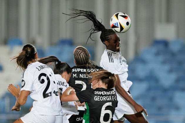 UEFA Women s Champions League - Real Madrid vs Sporting Portugal MADRID, SPAIN - SEPTEMBER 26 : Naomie Feller of Real Madrid women in action during the UEFA Women s Champions League 24 25 match, Round 2, second leg between Real Madrid and Sporting Portugal at Alfredo Di Stefano stadium in Madrid. (Photo by Guillermo Martinez) Madrid Alfredo Di Stefano Stadium Spain Copyright: xGuillermoxMartinezx
