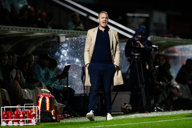 240926 Head coach Jonas Eidevall of Arsenal during the UEFA Women s Champions League qualifying match between Arsenal and Häcken on September 26, 2024 in London. Photo: Emma Wallskog BILDBYRAN COP 320 EW0435 fotboll football soccer fotball champions league arsenal häcken dam bbeng Copyright: EMMAxWALLSKOG BB240926EW079