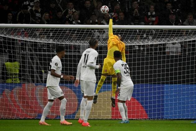 26.09.2024, xjhx, Fussball UEFA Europa League, Eintracht Frankfurt - Viktoria Pilsen emspor, v.l. Kaua Santos (Eintracht Frankfurt) (DFL DFB REGULATIONS PROHIBIT ANY USE OF PHOTOGRAPHS as IMAGE SEQUENCES and or QUASI-VIDEO) Frankfurt am Main