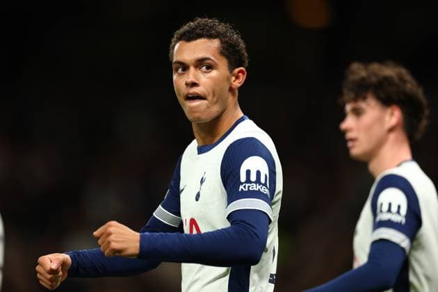 26th September 2024; Tottenham Hotspur Stadium, London, England; UEFA Europa League Football, Tottenham Hotspur versus Qarabag; Brennan Johnson of Tottenham Hotspur celebrates after scoring the opening goal for 1-0 in the 12th minute  ActionPlus12696733 ShaunxBrooks