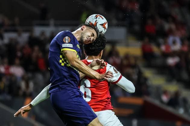 Braga, Portugal, September 26th, 2024: Vitor Carvalho (6 SC Braga) in action during the UEFA Europa League game between SC Braga vs Maccabi Tel Aviv at Estadio Municipal de Braga, Portugal (Joao Bravo SPP) Copyright: xJoaoxBravoxx xSPPx spp-en-JoBr-JBF-5093