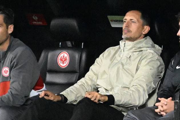 26.09.2024, xsltx, Fussball UEFA Europa League, Eintracht Frankfurt - Viktoria Pilsen emspor, v.l. Trainer Dino Toppmöller Toppmoeller (Eintracht Frankfurt) (DFL DFB REGULATIONS PROHIBIT ANY USE OF PHOTOGRAPHS as IMAGE SEQUENCES and or QUASI-VIDEO) Frankfurt am Main