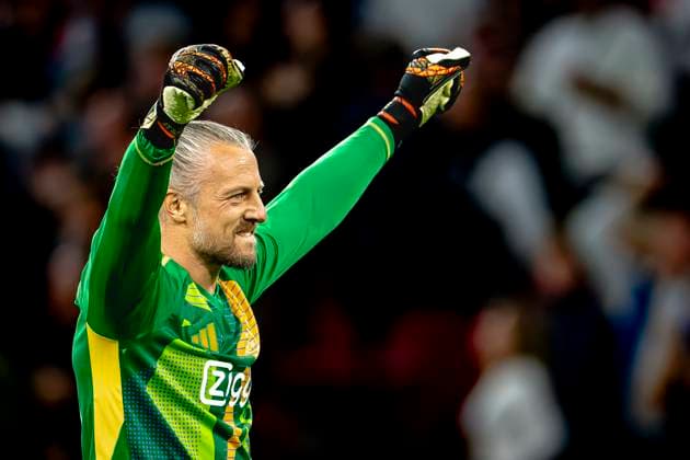 AFC Ajax Amsterdam goalkeeper Remko Pasveer celebrating the goal, during the match Ajax - Besiktas at the Johan Cruijff ArenA for the UEFA Europa League - League phase - Matchday 1 season 2024-2025 in AMSTERDAM, Netherlands on 26 september 2024, (photo by Marcel van Dorst EYE4images DeFodi Images) Defodi-746_190753