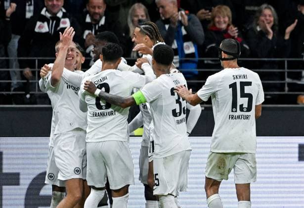 26.09.2024, xpsx, Fussball UEFA Europa League, Eintracht Frankfurt - Viktoria Pilsen v.l. celebrate the goal, Torjubel zum 3:1 Torschütze Rasmus Kristensen (Eintracht Frankfurt) (DFL DFB REGULATIONS PROHIBIT ANY USE OF PHOTOGRAPHS as IMAGE SEQUENCES and or QUASI-VIDEO) emspor Frankfurt