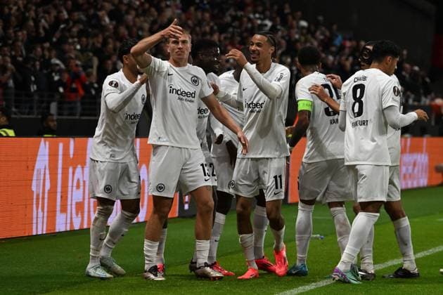 26.09.2024, xsltx, Fussball UEFA Europa League, Eintracht Frankfurt - Viktoria Pilsen emspor, v.l. Torjubel nach dem Tor zum celebrating the goal celebrate 3:1 durch Rasmus Kristensen (Eintracht Frankfurt) (DFL DFB REGULATIONS PROHIBIT ANY USE OF PHOTOGRAPHS as IMAGE SEQUENCES and or QUASI-VIDEO) Frankfurt am Main