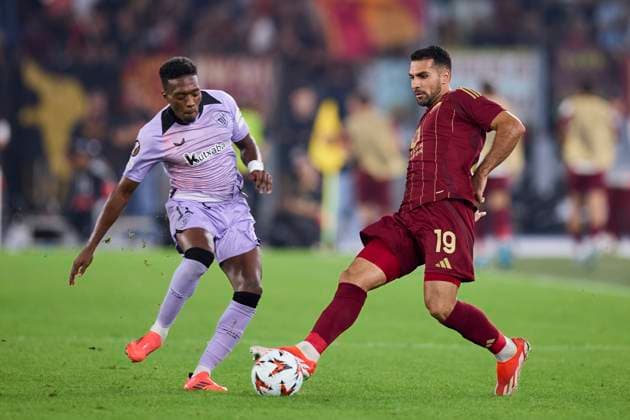 AS Roma v Athletic Club - Europa League 2024 25 League Phase Alvaro Djalo of Athletic Club competes for the ball with Zeki Celik of AS Roma during the Europa League match between AS Roma and Athletic Club at Stadio Olimpico on September 26, 2024, in Rome, Italy. Rome Stadio Olimpico Rome Italy RL_ASRvATH_EL_000090 Copyright: xRicardoxLarreinax