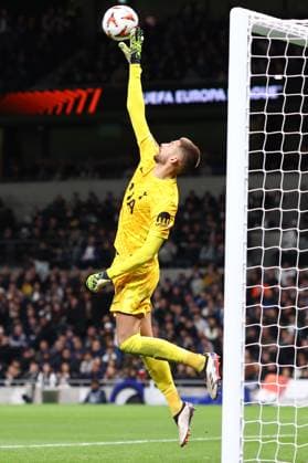 Tottenham v Qarabag 26 September 2024, London - UEFA EUROPA League - Tottenham Hotspur v Qarabag FK - Tottenham Hotspur goalkeeper Guglielmo Vicario tips the ball over the bar - Photo: Charlotte Wilson Offside. London UK Copyright: xCharlottexWilsonx xOffsidexOffside