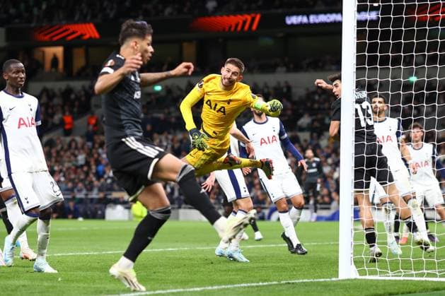 Tottenham v Qarabag 26 September 2024, London - UEFA EUROPA League - Tottenham Hotspur v Qarabag FK - Tottenham Hotspur goalkeeper Guglielmo Vicario - Photo: Charlotte Wilson Offside. London UK Copyright: xCharlottexWilsonx xOffsidexOffside