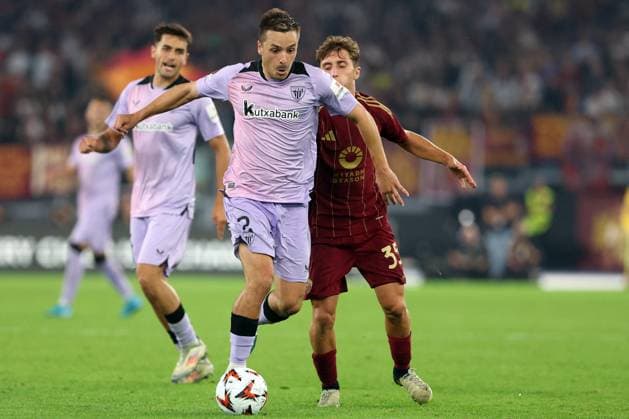 CALCIO - UEFA Europa League - AS Roma vs Athletic Bilbao Rome, Italy 26.9.2024: Gorosabel of Athletic Bilbao, Tommaso Baldanzi of Roma during the UEFA Europa League 2024-2025 day 1, football match between AS Roma vs Athletic Club Bilbao at Olympic Stadium in Rome. Rome Italy  Copyright: xIPAxSport ABACAx